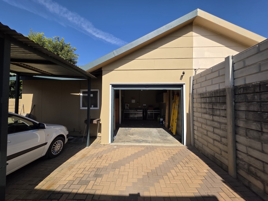3 Bedroom Property for Sale in Jan Cillierspark Free State